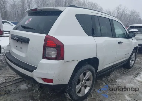 2015 Jeep Compass Sport из США, поврежденный, VIN 1C4NJDBB6FD292649
